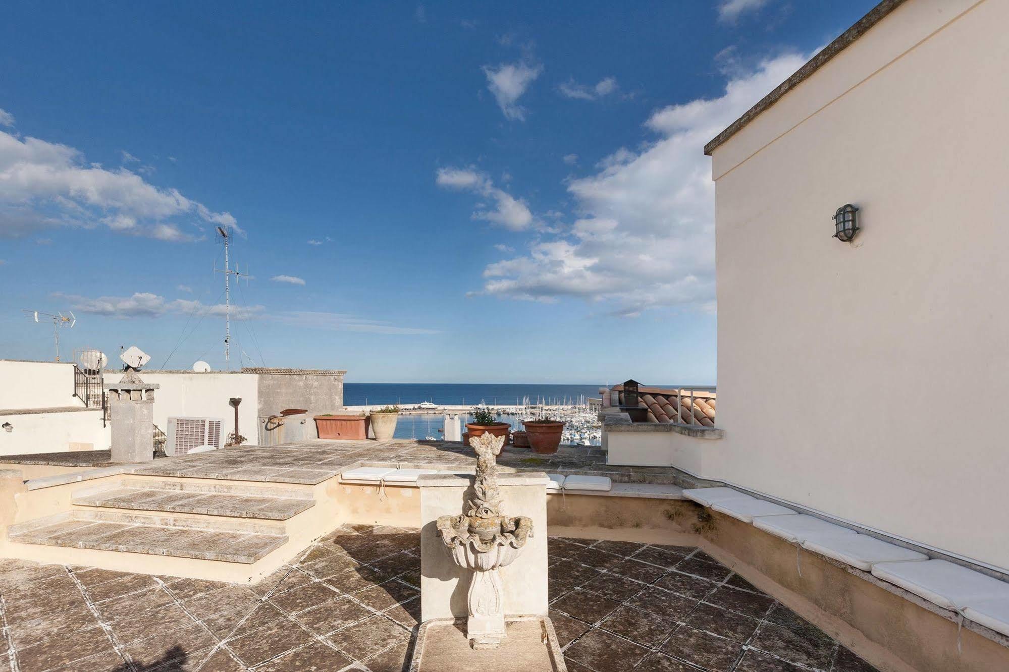 Brezza Di Mare Apartment Otranto Exterior photo