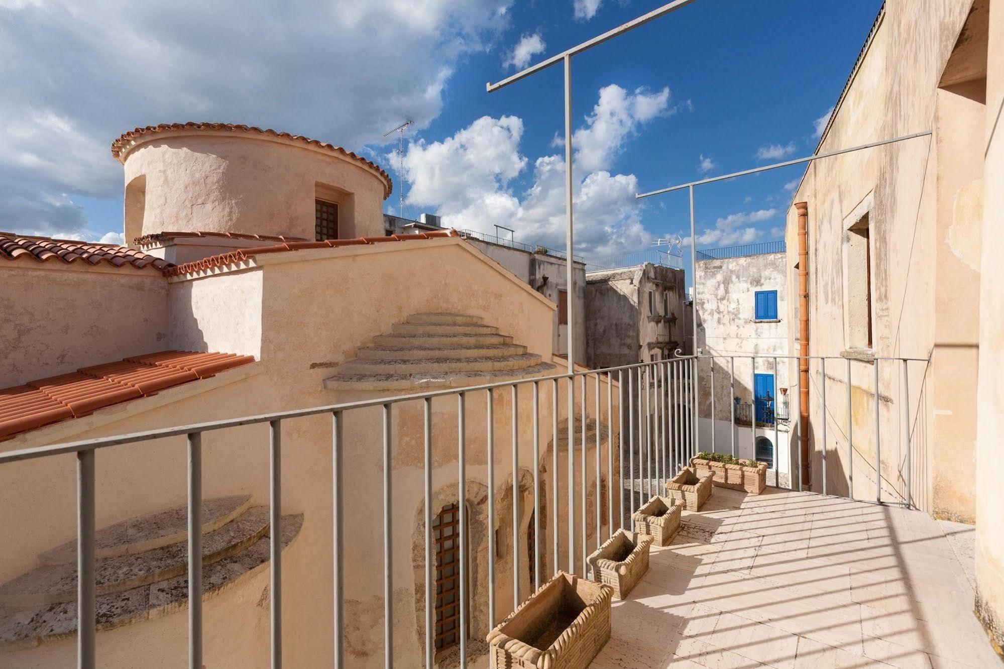 Brezza Di Mare Apartment Otranto Exterior photo